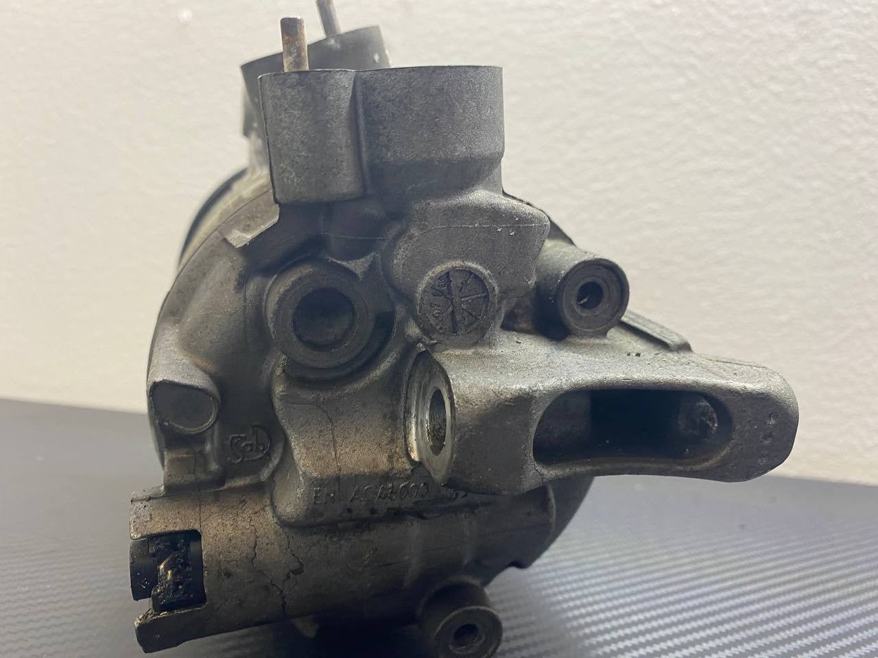 Compressor / air conditioning Volkswagen GOLF VII code 500820803D - F&P CRASH SRLS - Used Parts