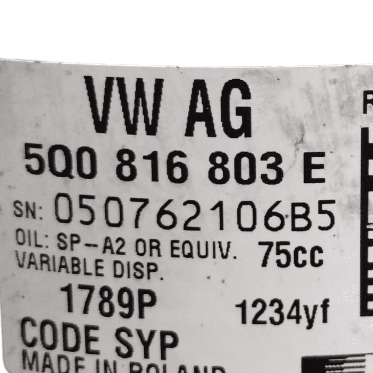 Air conditioning compressor Volkswagen Up 1.0 petrol code: 5q0816803e (2011 - 2024) - F&P CRASH SRL - Used Parts