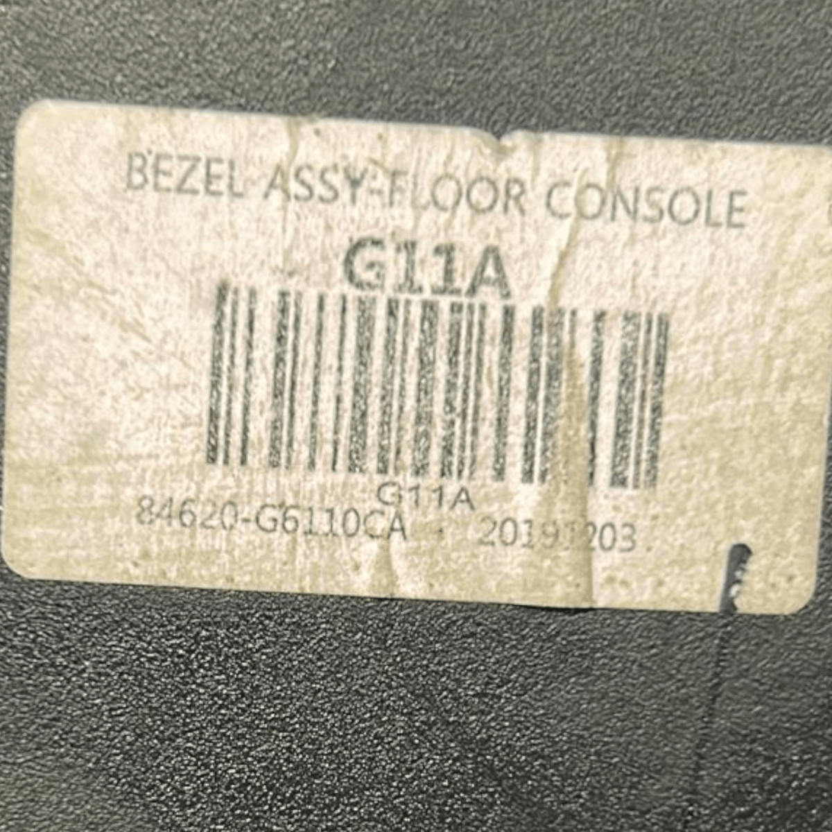 Connettore usb + aux kia picanto cod:84620 - g6110 (2017 >) - F&P CRASH SRL - Ricambi Usati