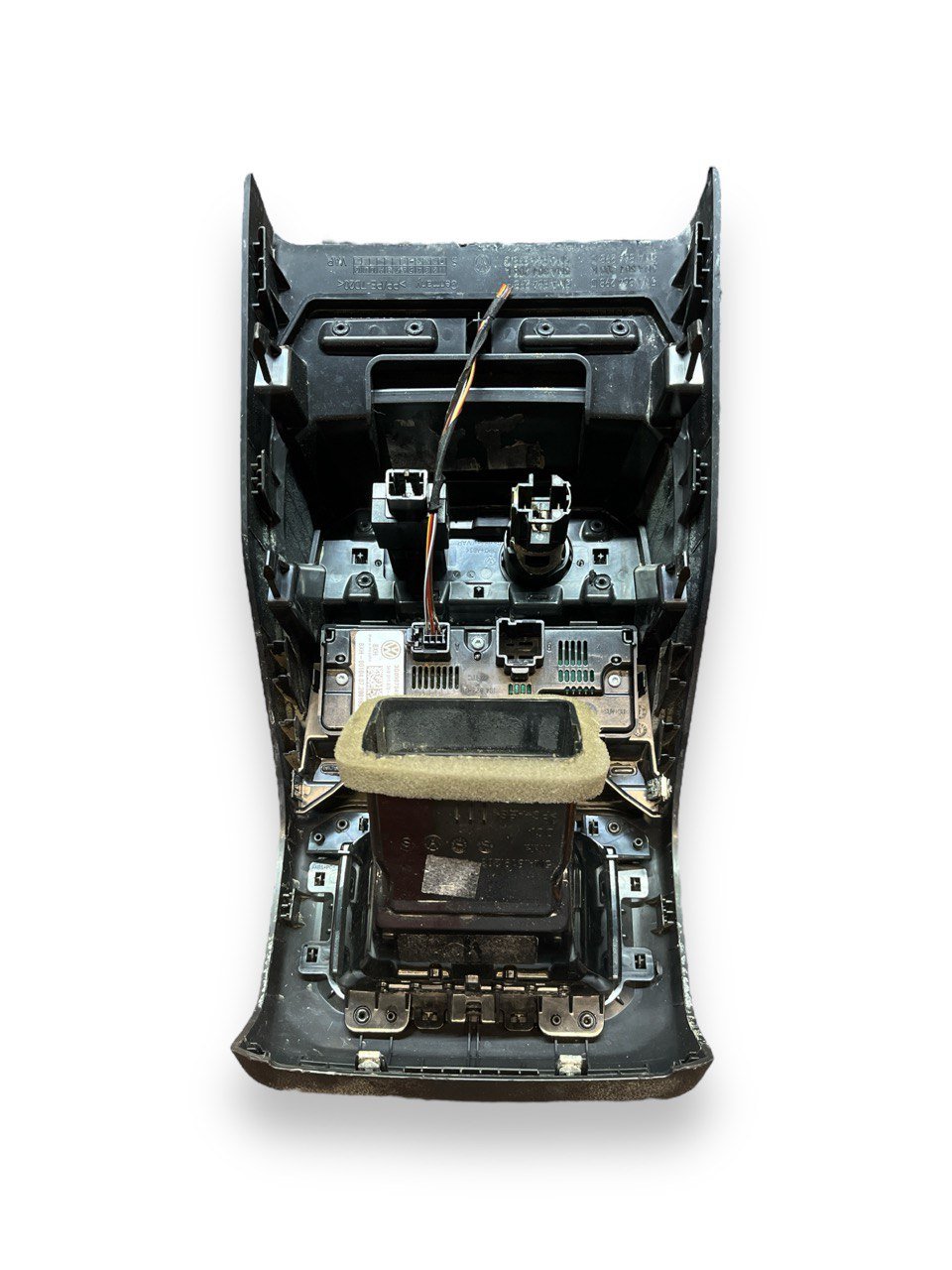 Complete Rear Central Console Volkswagen Tiguan AD1 (2015>) code: 5NA864298D - F&P CRASH SRLS - Used Parts