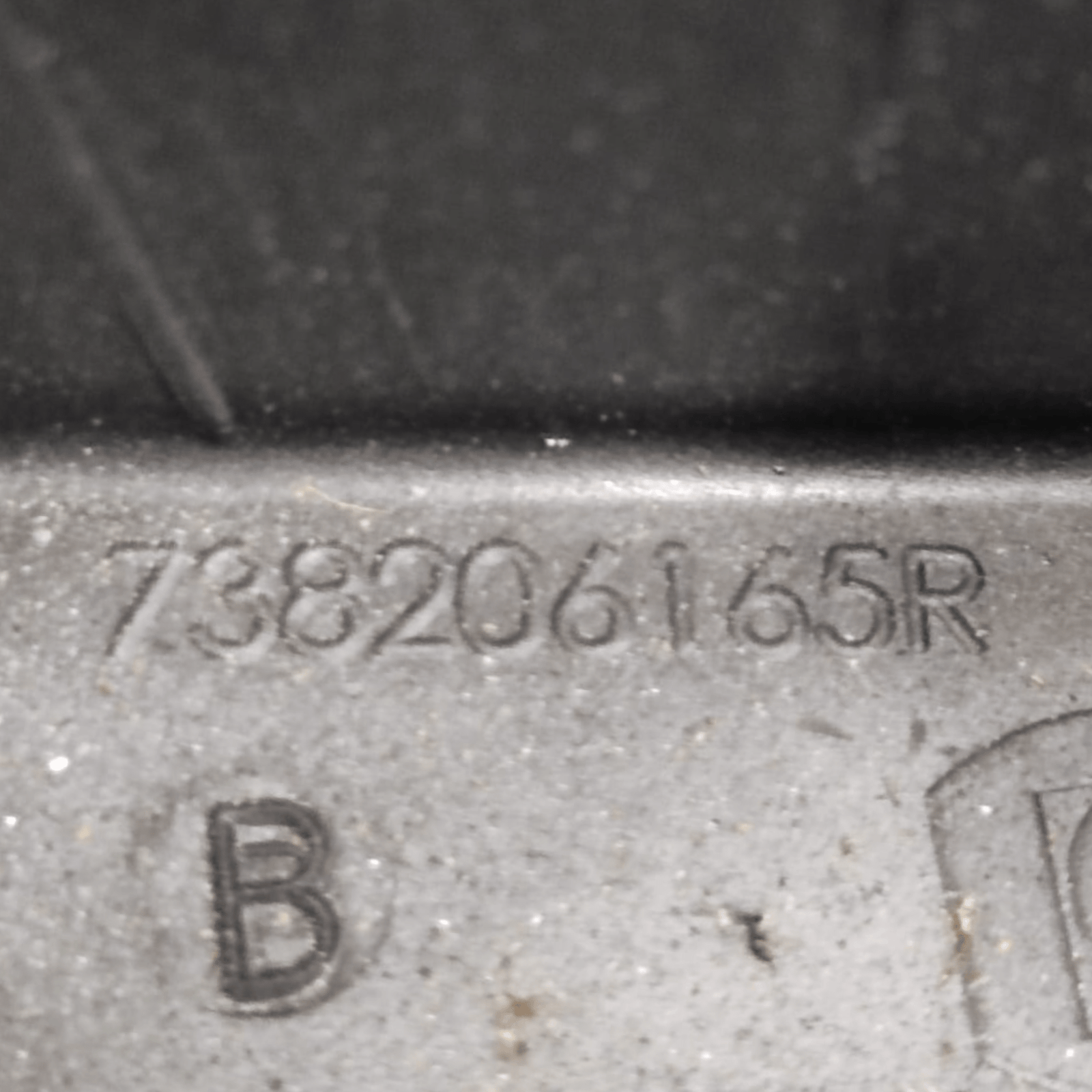 Coppia Barre Portapacchi Dacia Duster COD: 738206165R (2010 - 2017) - F&P CRASH SRLS - Ricambi Usati