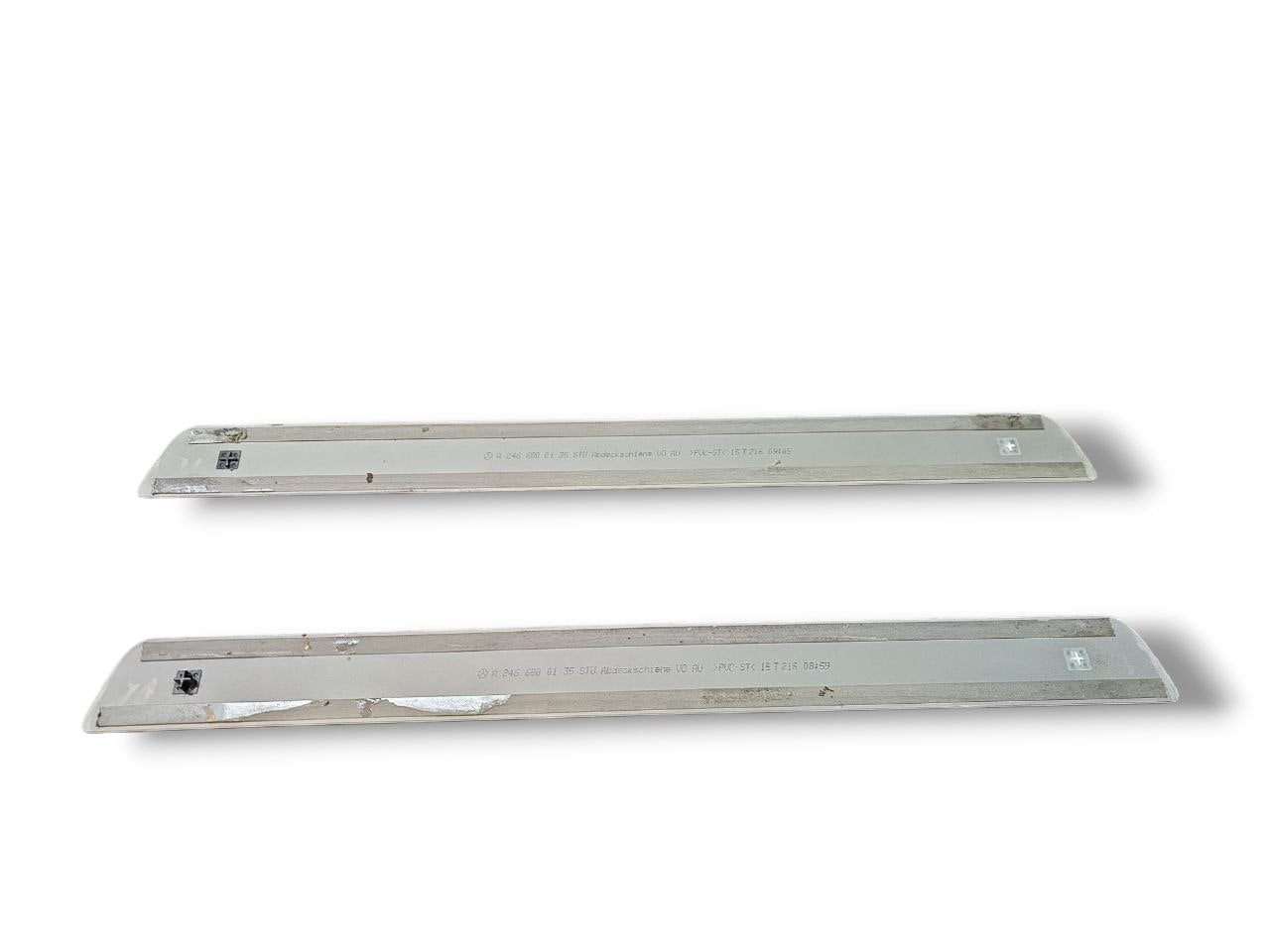 Pair of Mercedes-Benz Class B w246 (2011 - 2018) Kick Plates Code: A2466800135 - F&P CRASH SRLS - Used Spare Parts