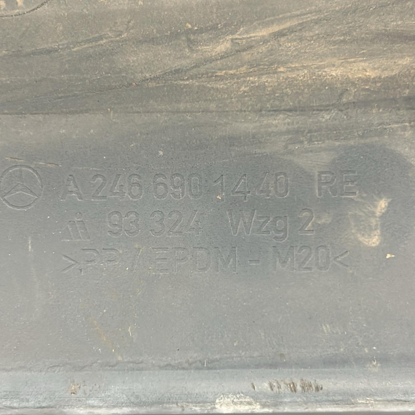 Coppia Minigonne Blu Mercedes Benz Classe B (W246) cod.A2466901440 (2011 > 2018) - F&P CRASH SRLS - Ricambi Usati