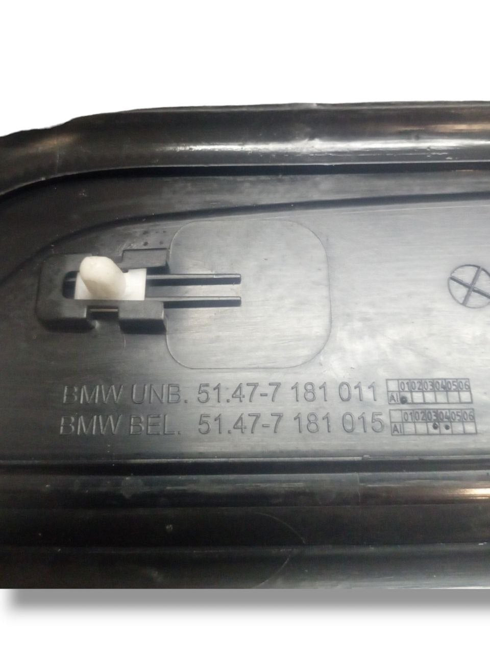 Coppia modanatura Battitacco Bmw 7 F02 (2015) cod: 51477181011 - F&P CRASH SRLS - Ricambi Usati