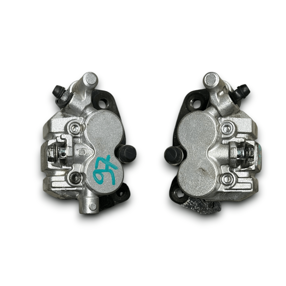 Coppia pinze freno anteriore suzuki burgman 400 (2004 > 2008) - F&P CRASH SRL - Ricambi Usati