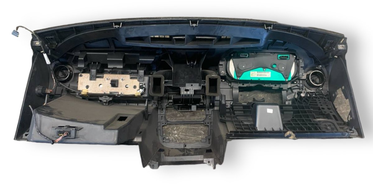 Cruscotto Dacia Sandero (2008) - F&P CRASH SRLS - Ricambi Usati