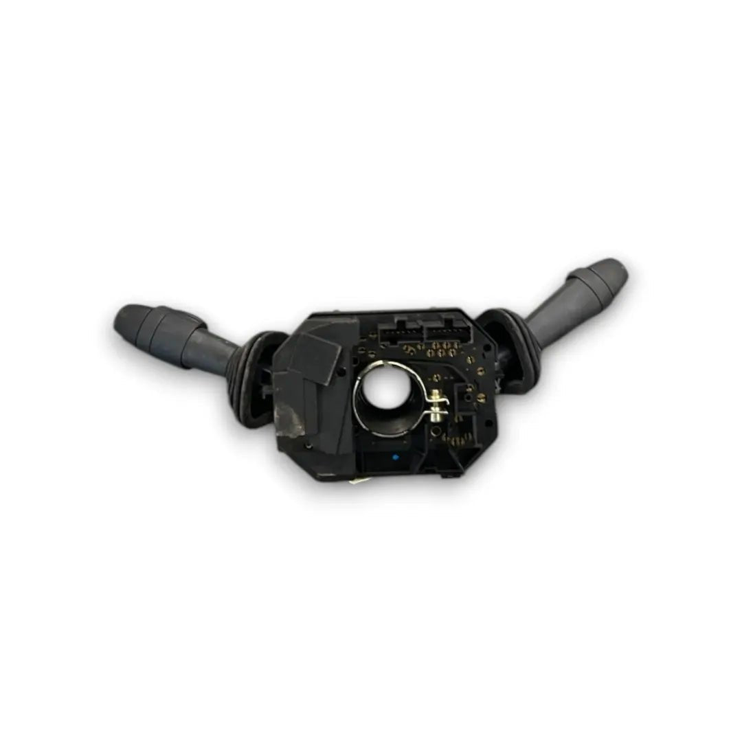 Dettaglio Devioluci Fiat Stilo 2003–2009 cod. 07353729620 - foto 2