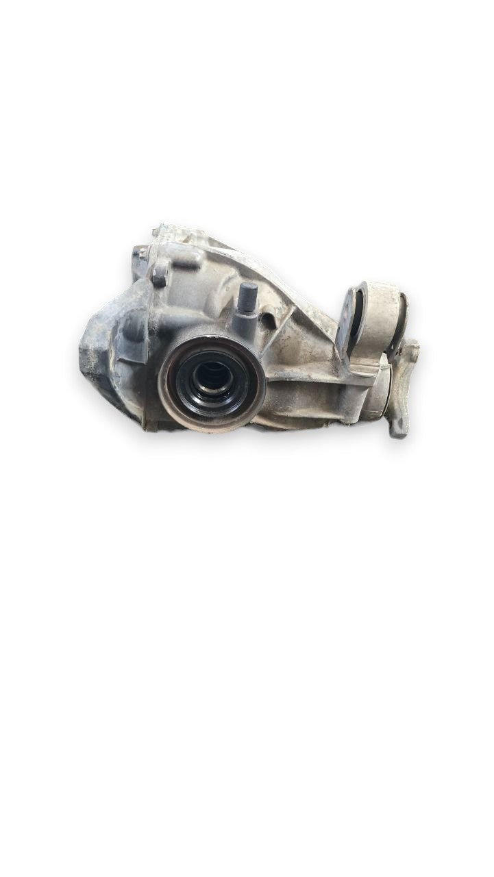Differenziale Posteriore Mercedes - Benz Classe C w205 Cod : A2053510005 2.0 Diesel (2014 - 2021) - F&P CRASH SRLS - Ricambi Usati