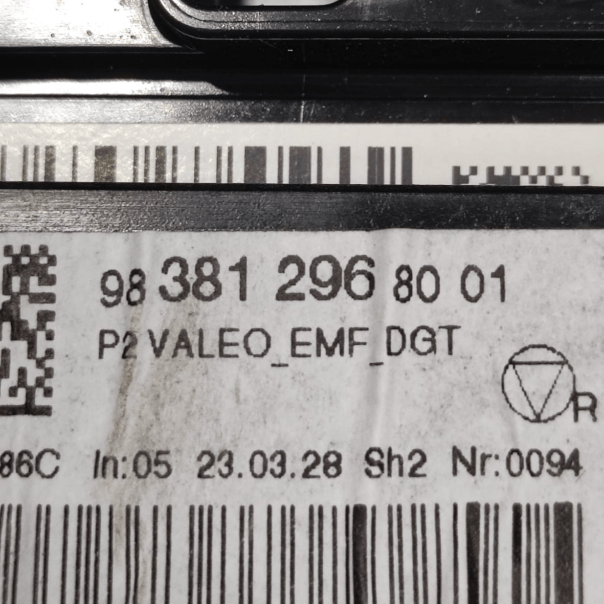 Display / autoradio peugeot 2008 cod: 983812968001 (2019 - ) - F&P CRASH SRLS - Ricambi Usati