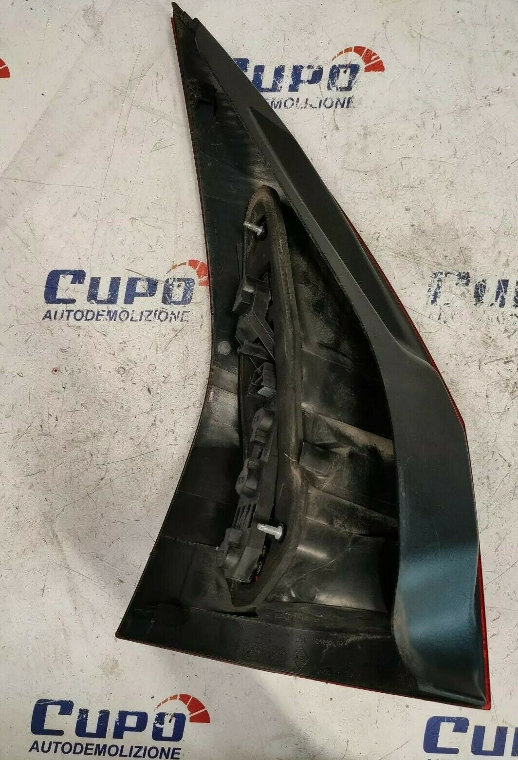 Right Rear Light Renault Megane 8200142683 964892-02 - F&P CRASH SRLS - Used Parts