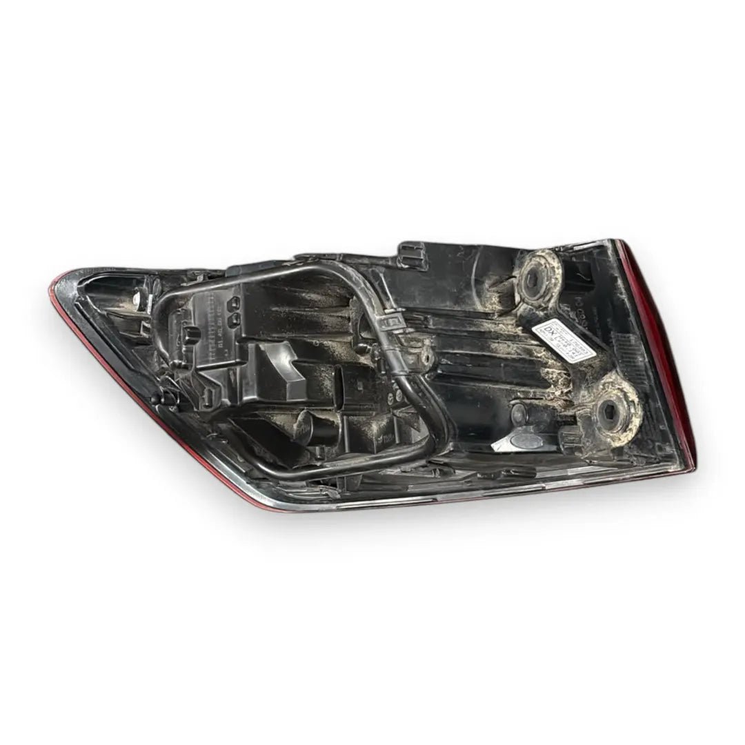 Dettaglio Fanale posteriore esterno destro Audi A4 8W 2015–2019 OEM 8W9945092 - foto 2