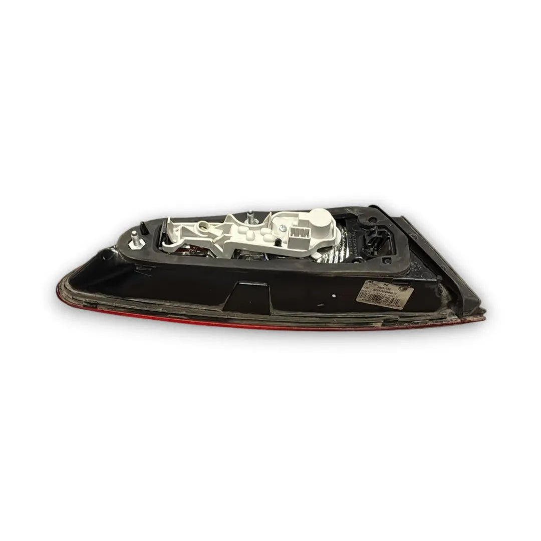 Dettaglio Fanale posteriore interno destro Alfa Romeo Giulietta 2010–2013 OEM 50531132 - foto 2
