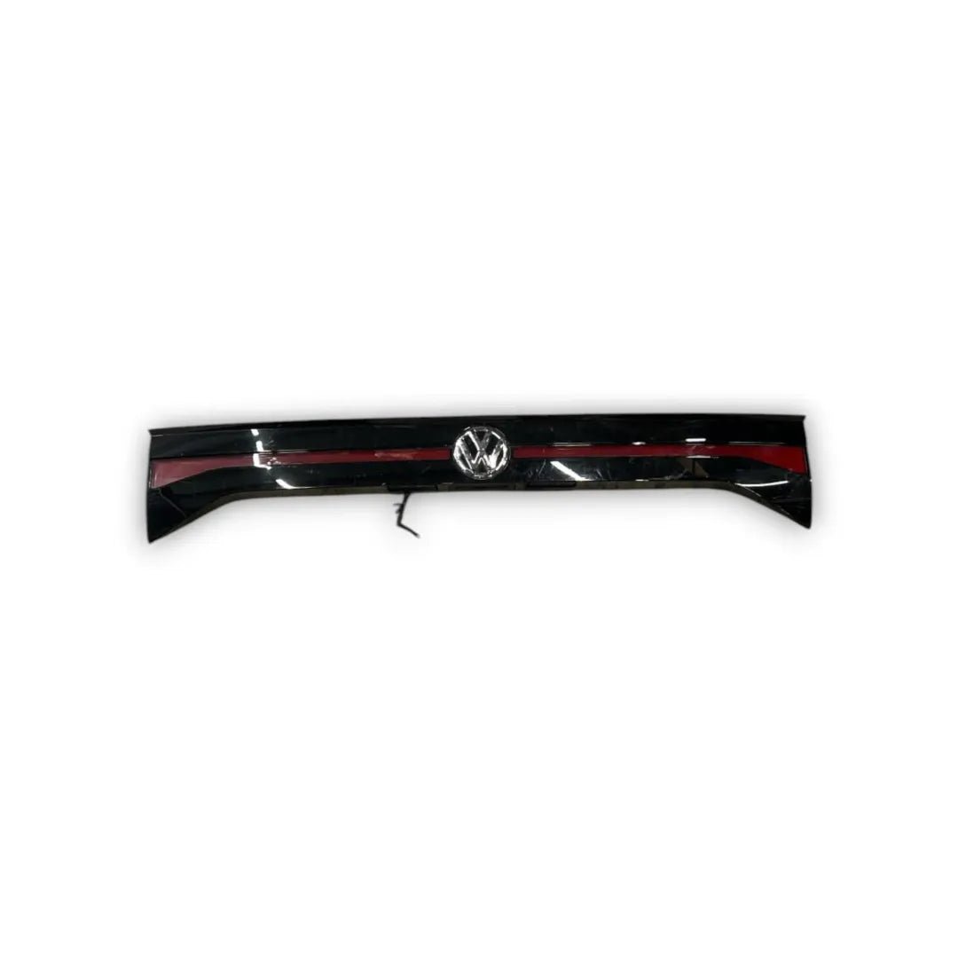 Fanale posteriore parte centrale Volkswagen T-Cross 2GM827577A - F&P CRASH SRL - Ricambi Usati
