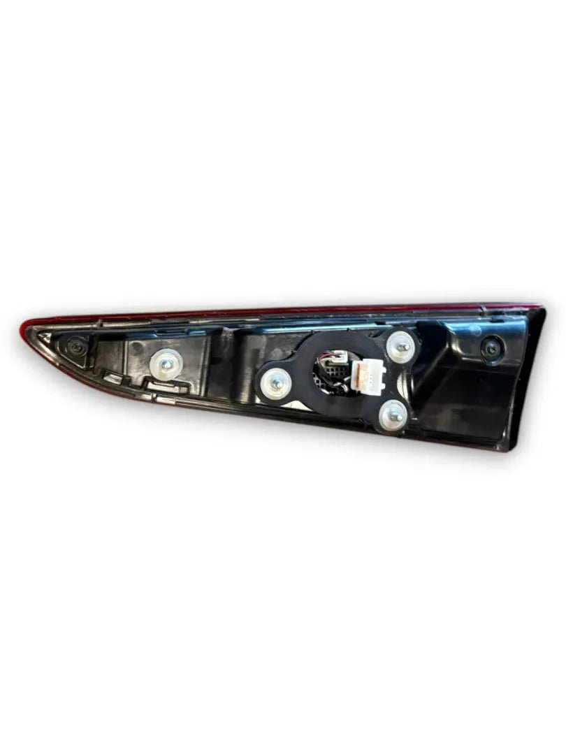Dettaglio Fanale posteriore sinistro Hyundai i20 2020–2024 cod. 92403J9600 - foto 2