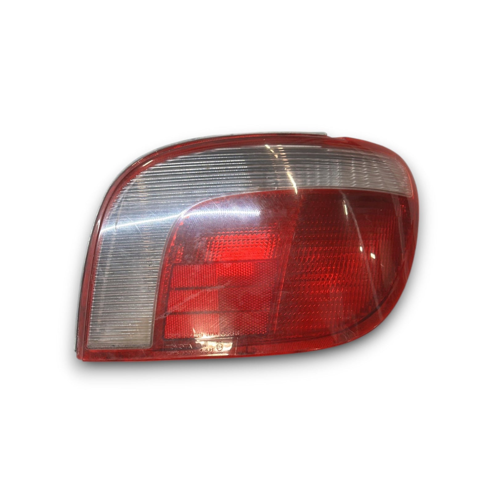 Halogen Rear Stop Light Right Toyota Yaris I (XP10) (1999 > 2005) - F&P CRASH SRLS - Used Parts