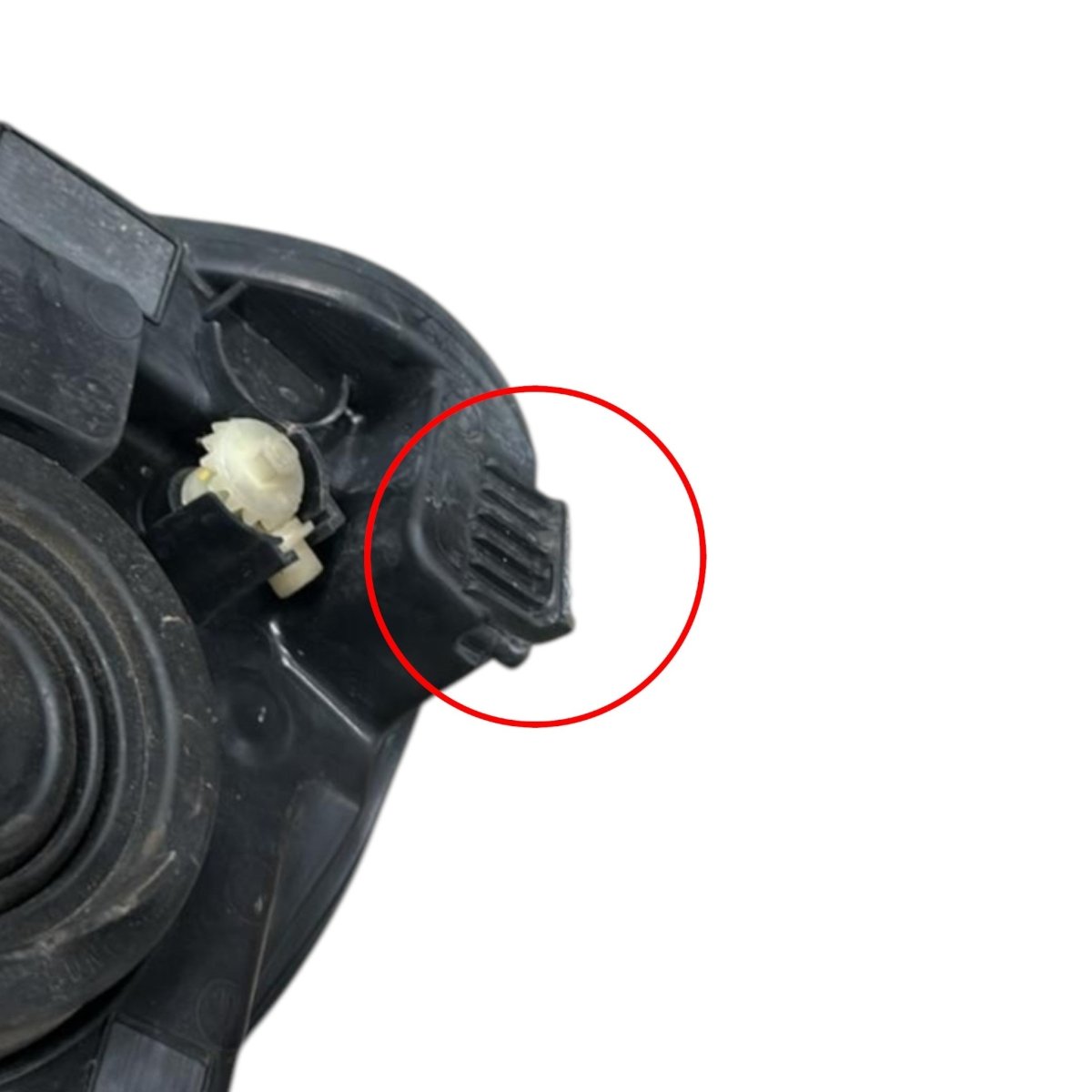 Faro alogeno anteriore sinistro Chevrolet Orlando (2011 > 2018) - F&P CRASH SRL - Ricambi Usati