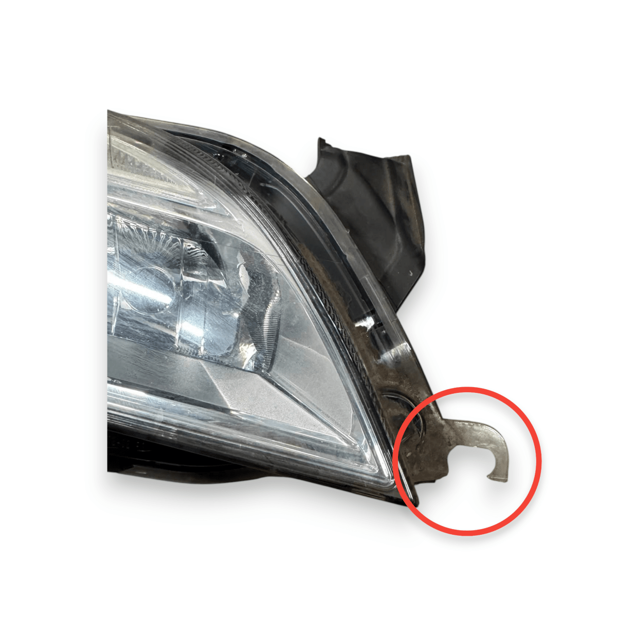 Faro / fanale anteriore destro (dx) Opel Astra J cod.1EG010011-02 (2009-2015) - F&P CRASH SRL - Ricambi Usati