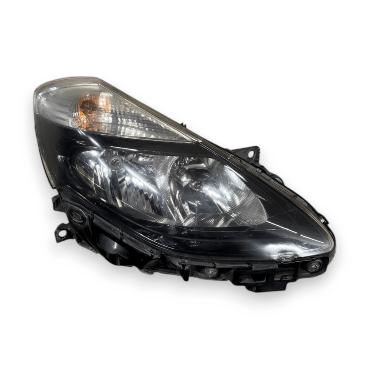 Faro / fanale anteriore destro (dx) Renault Clio III cod.8200892498 (2005 - 2013) - F&P CRASH SRL - Ricambi Usati