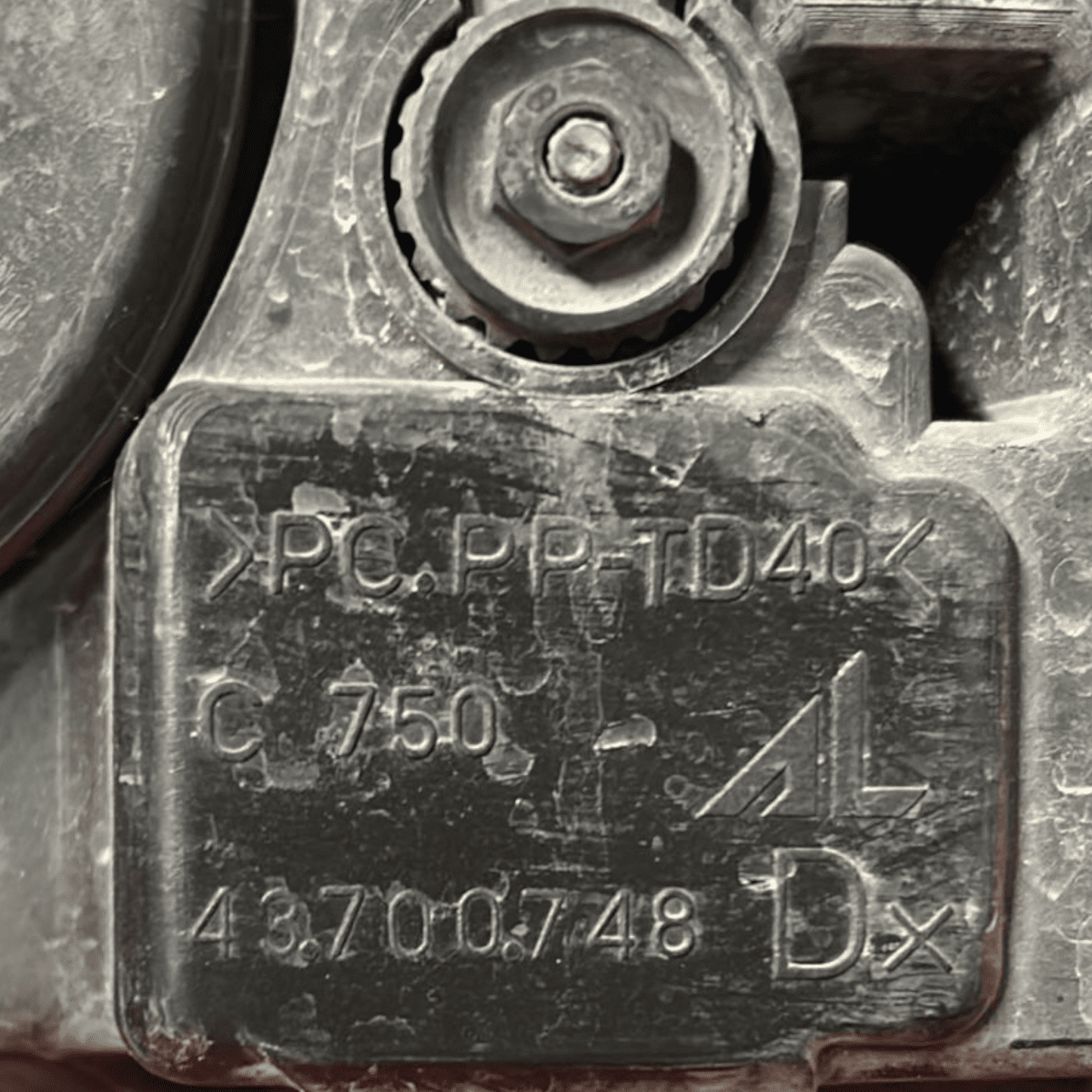 Faro / fanale anteriore destro fiat bravo cod:43700748 (2007 > 2014) - F&P CRASH SRL - Ricambi Usati