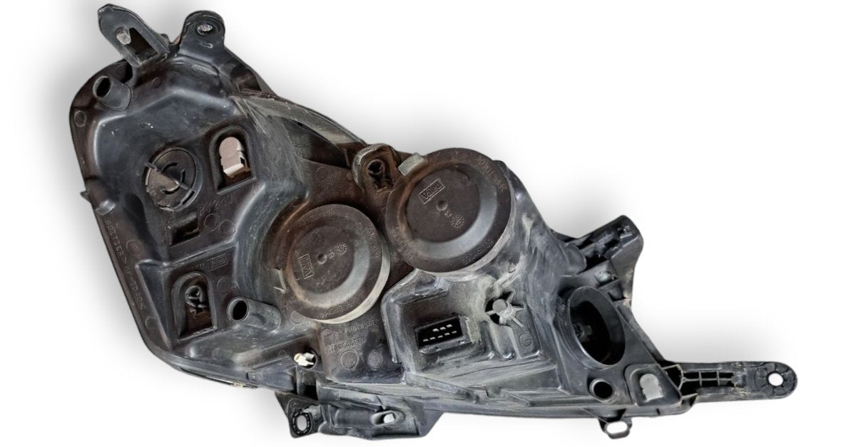 Left Front Headlight / Lamp Halogen FIAT SCUDO (2007) code.9901161 - F&P CRASH SRLS - Used Parts