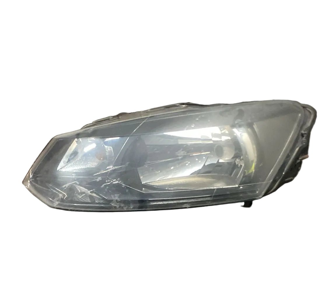 Faro / fanale anteriore sinistro volkswagen polo V cod . 6r1941015c (2009 > 2017) - F&P CRASH SRL - Ricambi Usati