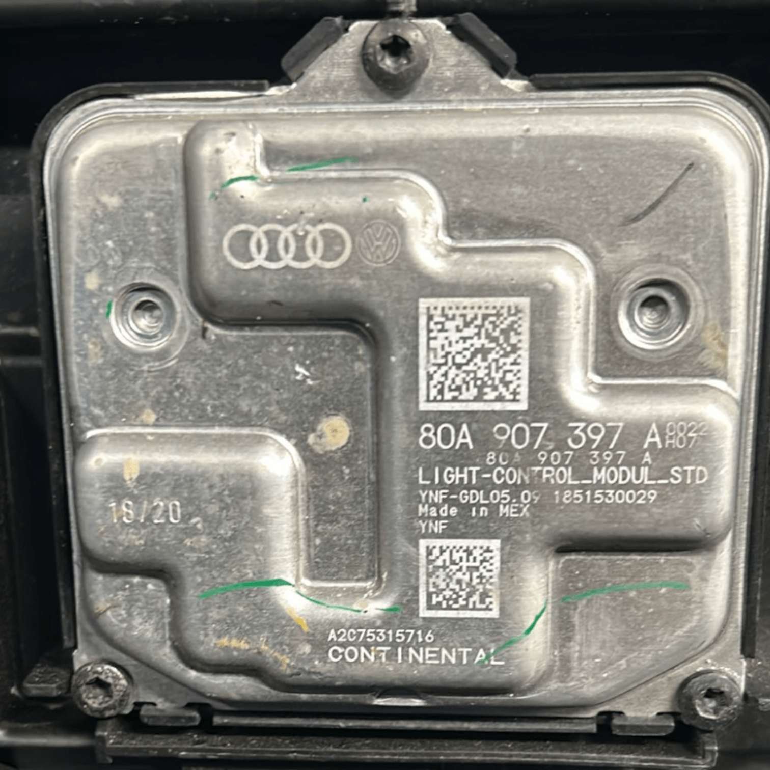Headlight / Xenon Front Lamp Right Audi Q5 cod:80A941006 (2021 >) - F&P CRASH SRLS - Used Parts