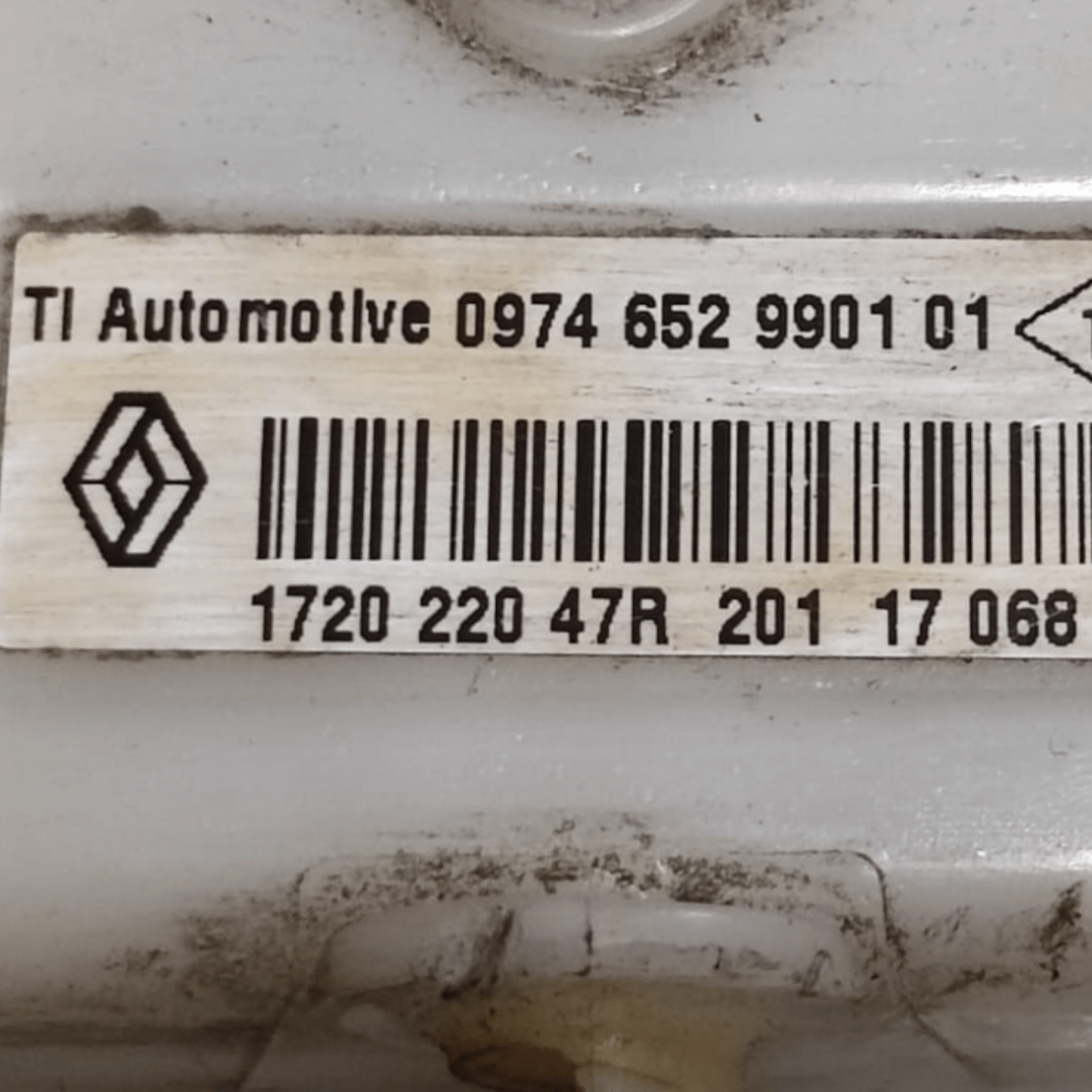 Galleggiante / pompa gasolio dacia duster 1.6 benzina / gpl cod: 172022047r (2010 - 2017) - F&P CRASH SRLS - Ricambi Usati