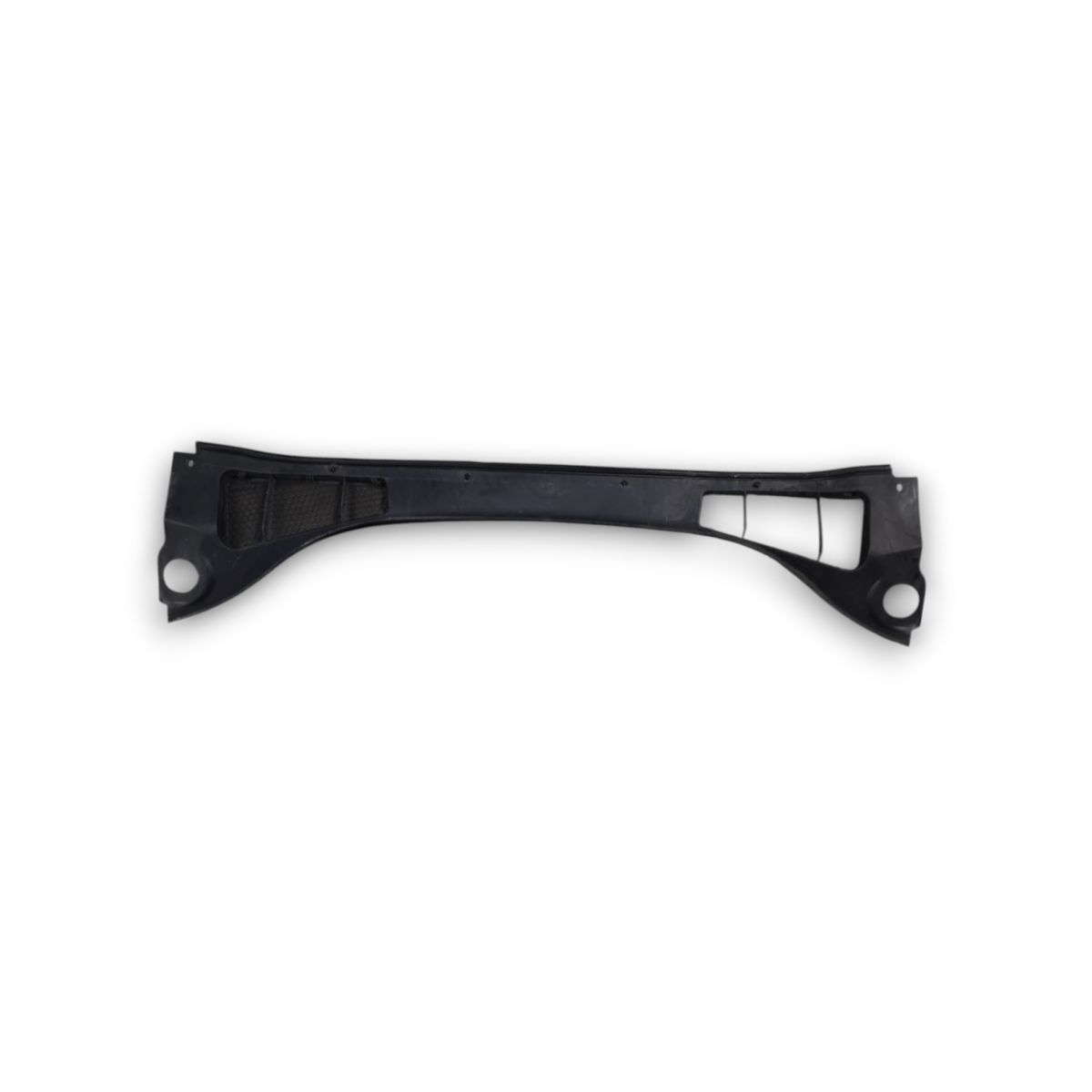 Gocciolatoio Anteriore Ford Focus III COD: BM51A02216A (2011 - 2018) - F&P CRASH SRLS - Ricambi Usati