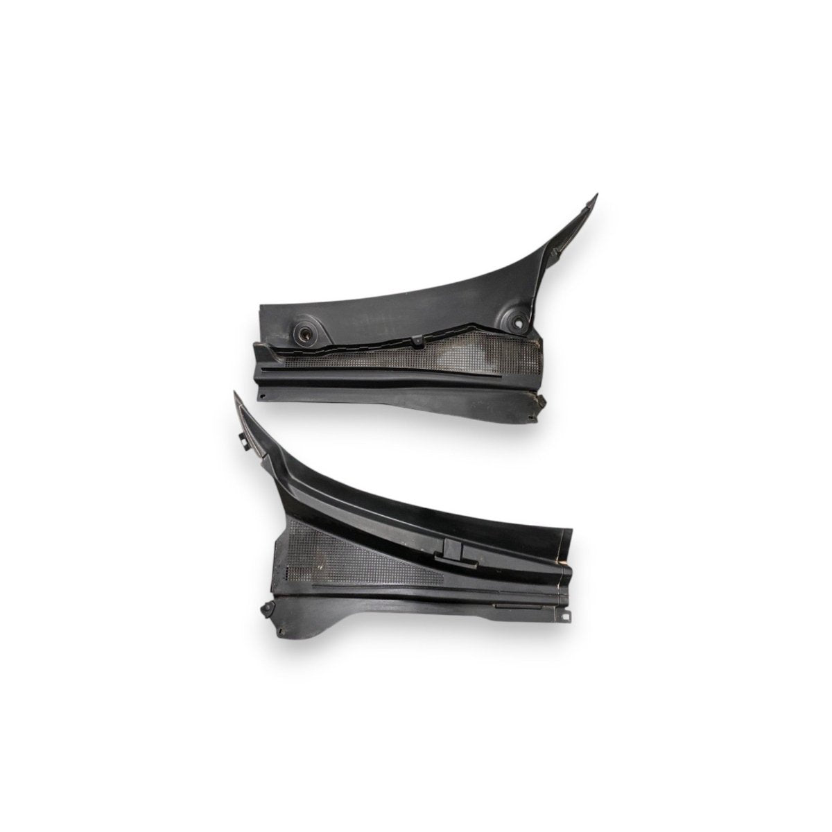 Windshield drip tray alfa romeo tonale Code: 156158733 / 156158732 (2022 - ) - F&P CRASH SRLS - Used Parts