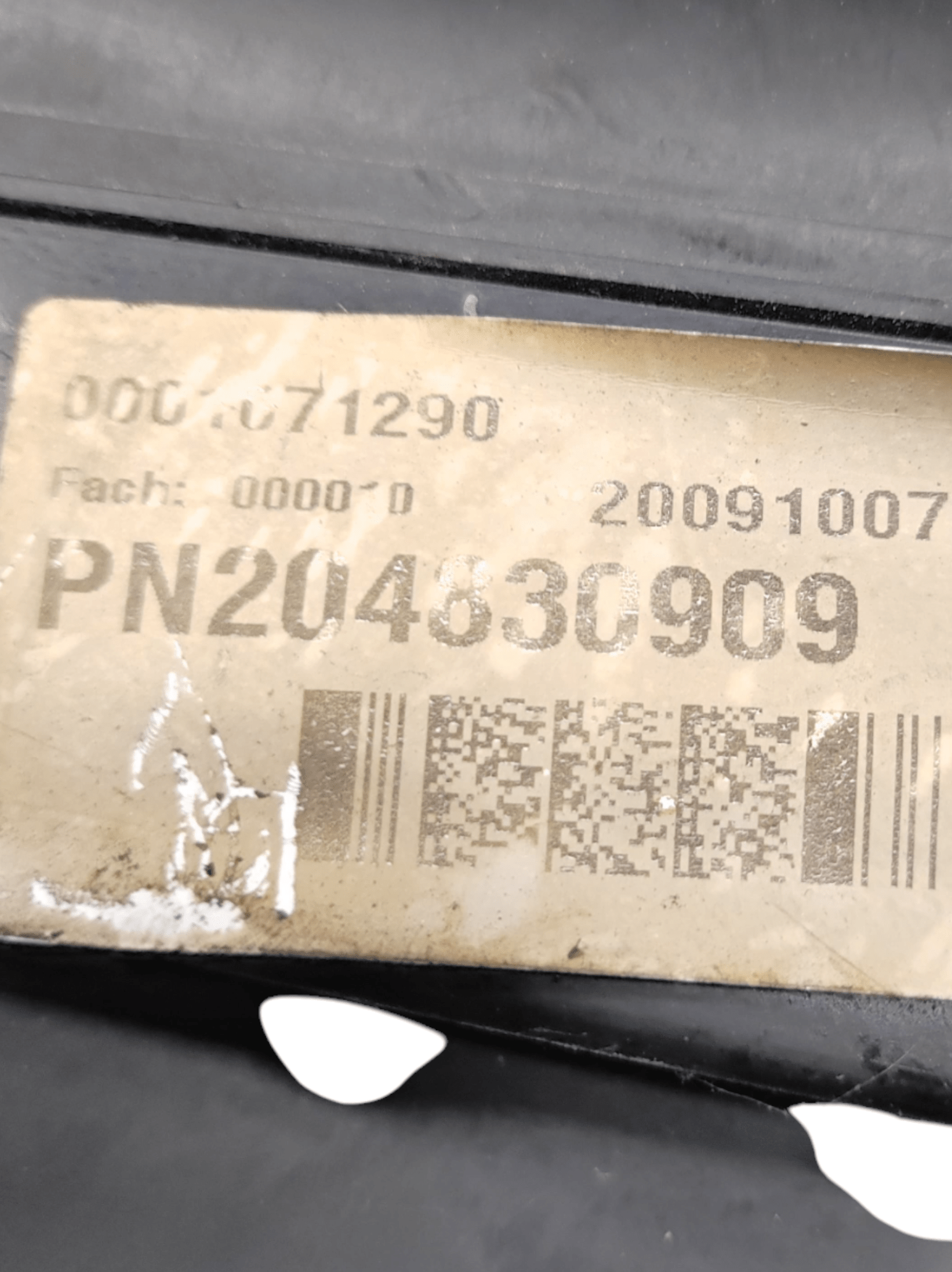 Drip Tray Windshield Mercedes GLK (X204) CODE: PN204830909 (2008 - 2015) - F&P CRASH SRLS - Used Parts