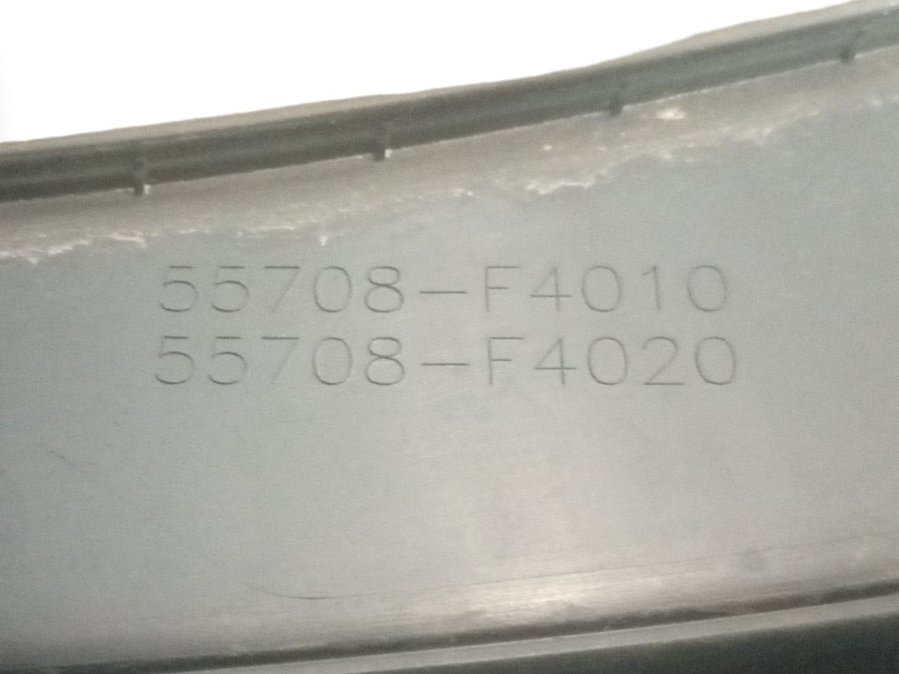 Windshield Drip Tray Toyota C-HR (2021) code: 55708F4010 - F&P CRASH SRLS - Used Parts