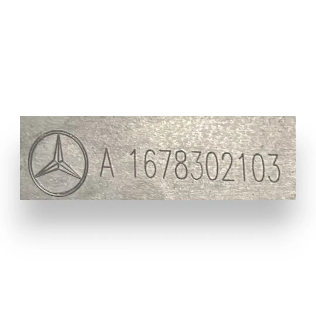 Dettaglio Griglia sottoparabrezza centrale Mercedes-Benz Classe GLE V167 dal 2018 cod. A1678302103 - foto 3