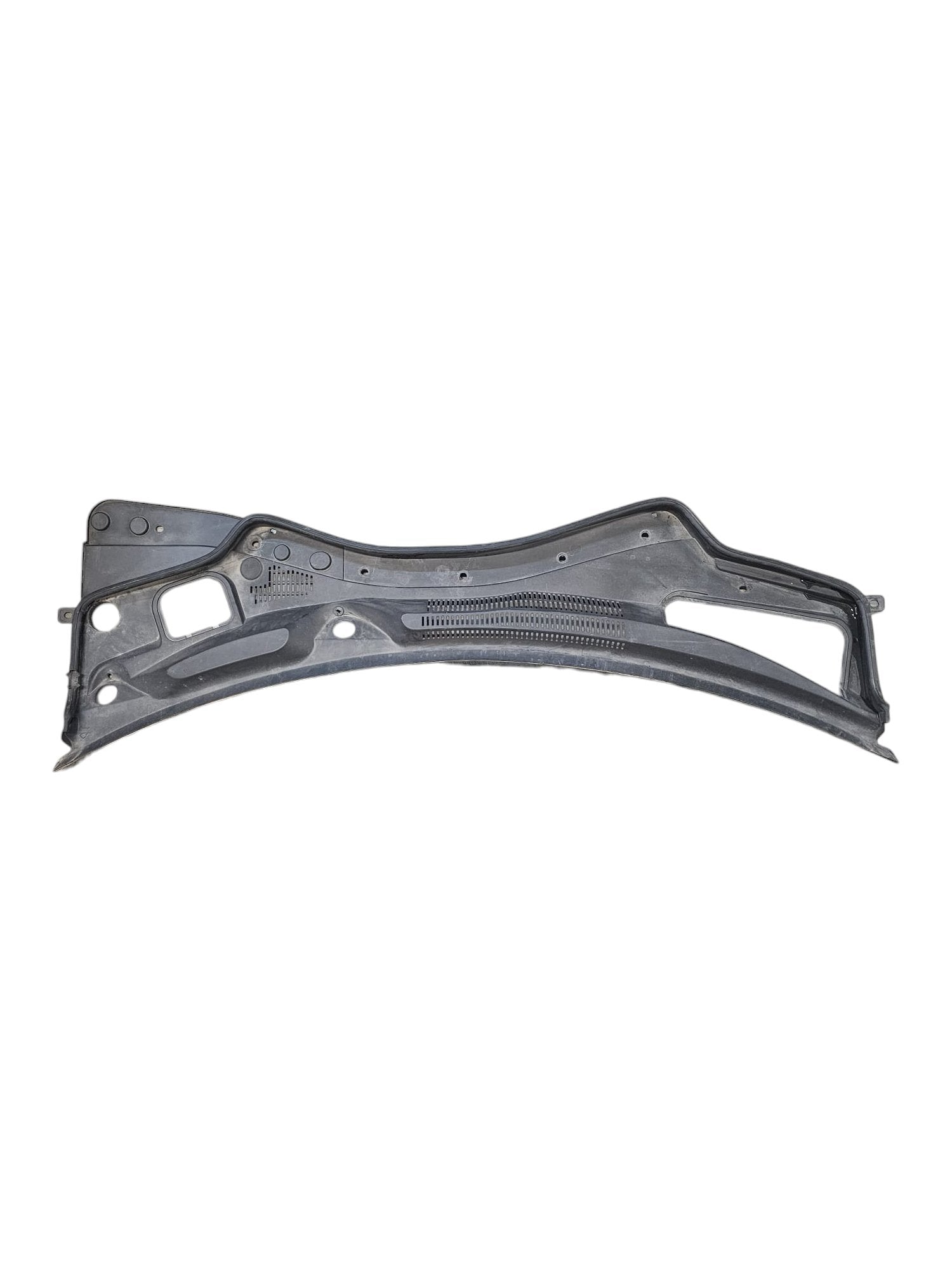 Grille / Drip Tray Windshield Maserati Ghibli III Code:670010468 (2013 - 2024) - F&P CRASH SRLS - Used Parts