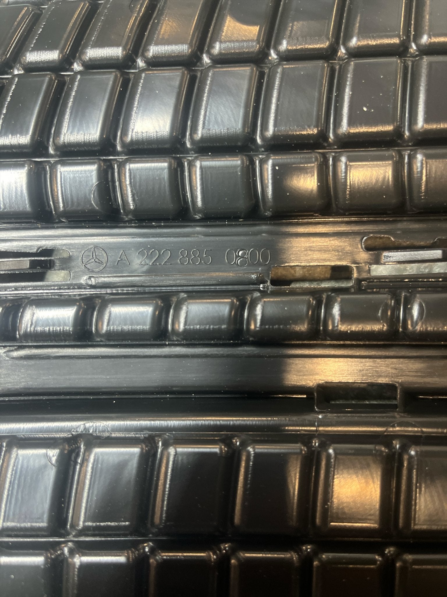 Front Bumper Grille Mercedes - Benz S-Class W222 ( 2013 - 2020 ) cod : A2228850800 - F&P CRASH SRLS - Used Parts