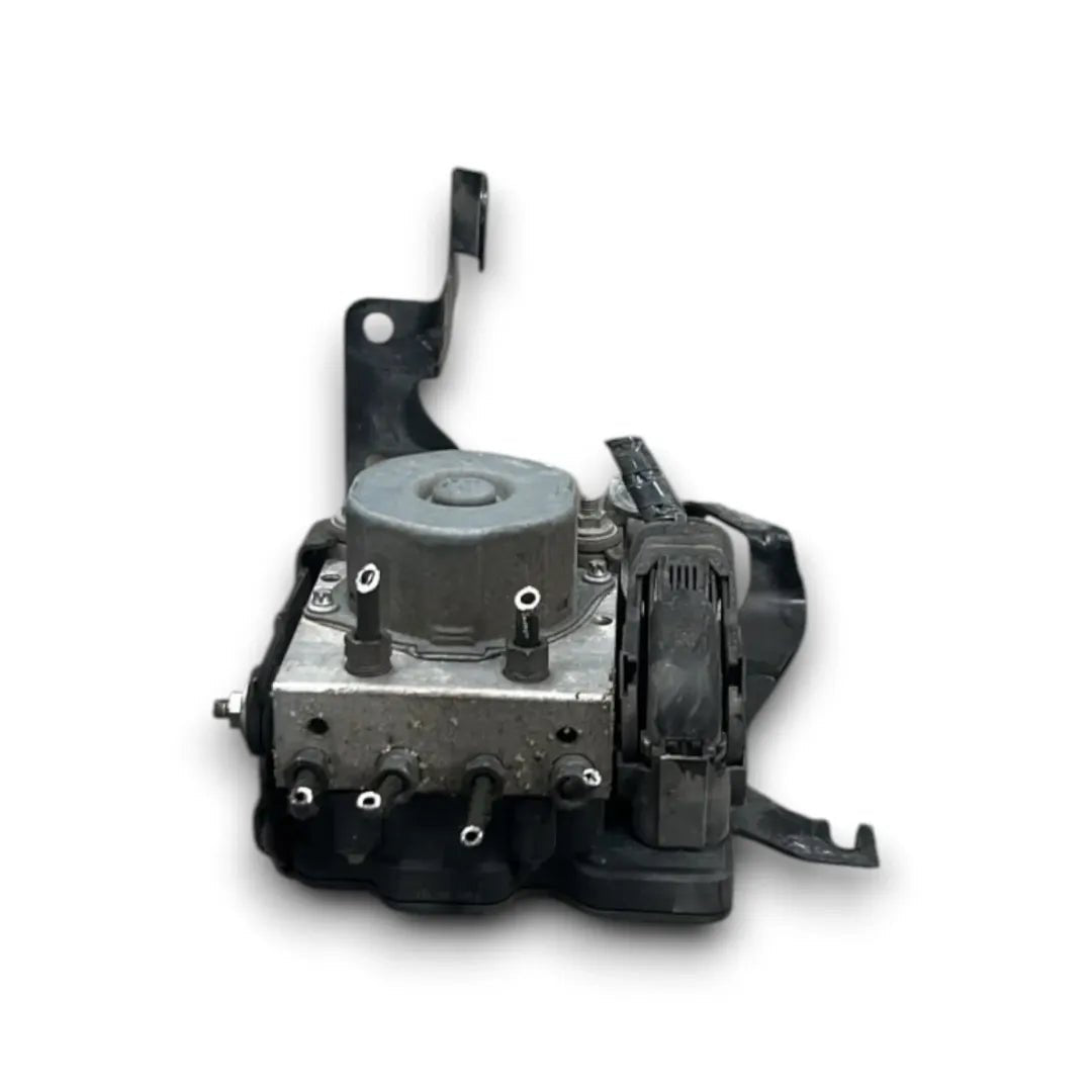 Dettaglio Gruppo ABS completo con pompa e centralina Dacia Sandero 2ª Serie 2012–2021 OEM 476607240R - foto 2