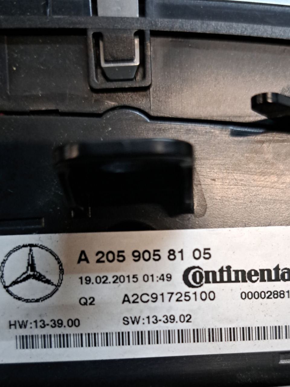 Gruppo Comandi Clima Mercedes-Benz Classe C W205 3.0 Benzina (2017) COD:A2059058105 - F&P CRASH SRLS - Ricambi Usati