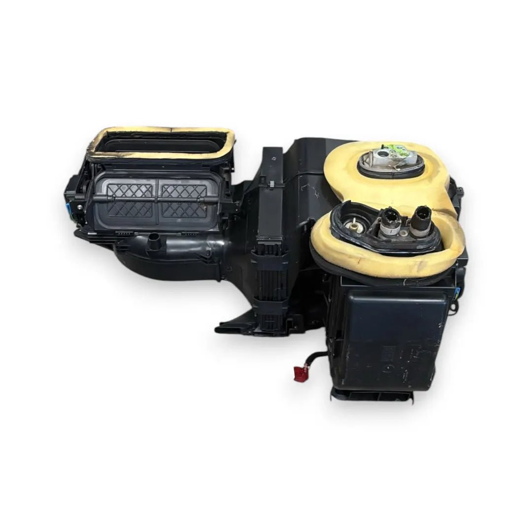 Dettaglio Gruppo riscaldatore abitacolo Audi A1 8X 2010–2019 cod. 8X1820003 - foto 2