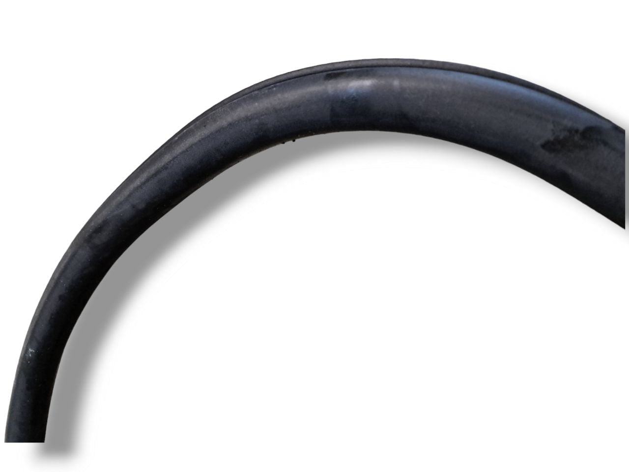 Door seals / rear door / left rear door Jeep Compass 4XE (2022) - F&P CRASH SRLS - Used Parts