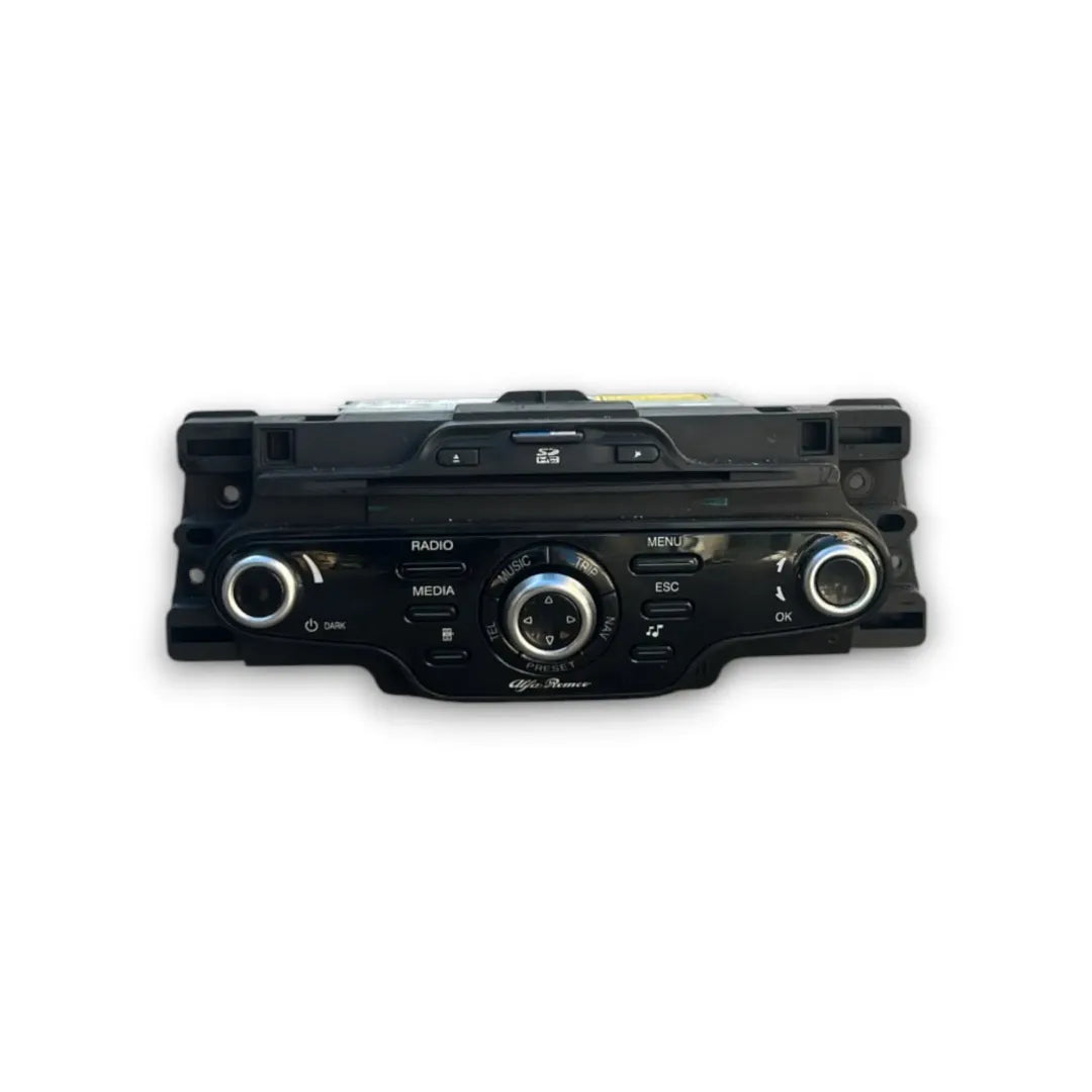Autoradio Alfa Romeo Giulietta 2010–2013 OEM 156096877