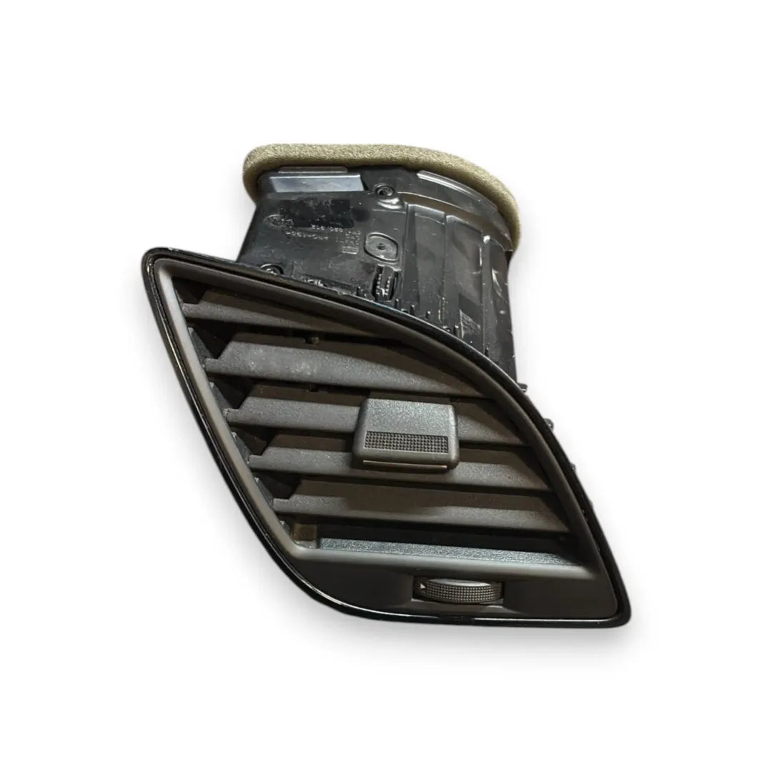 Bocchetta aria laterale destra cruscotto SEAT Leon 5F1820902F1QB