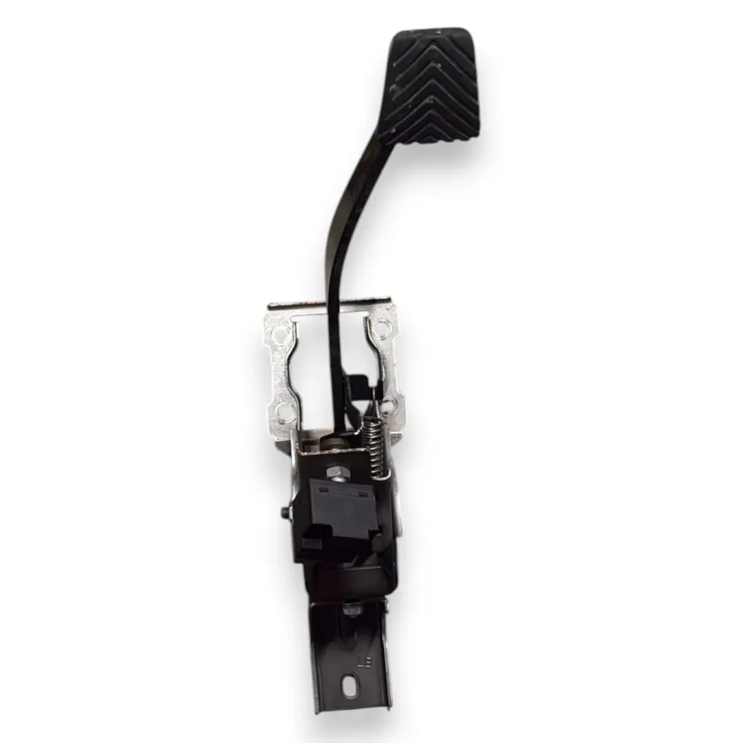 Pedale del freno Kia Sportage 3ª Serie OEM 328102S005