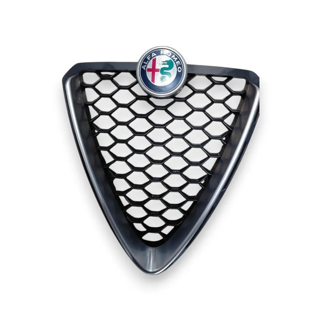 Griglia centrale paraurti anteriore Alfa Romeo Stelvio 6V cod. 1561108628