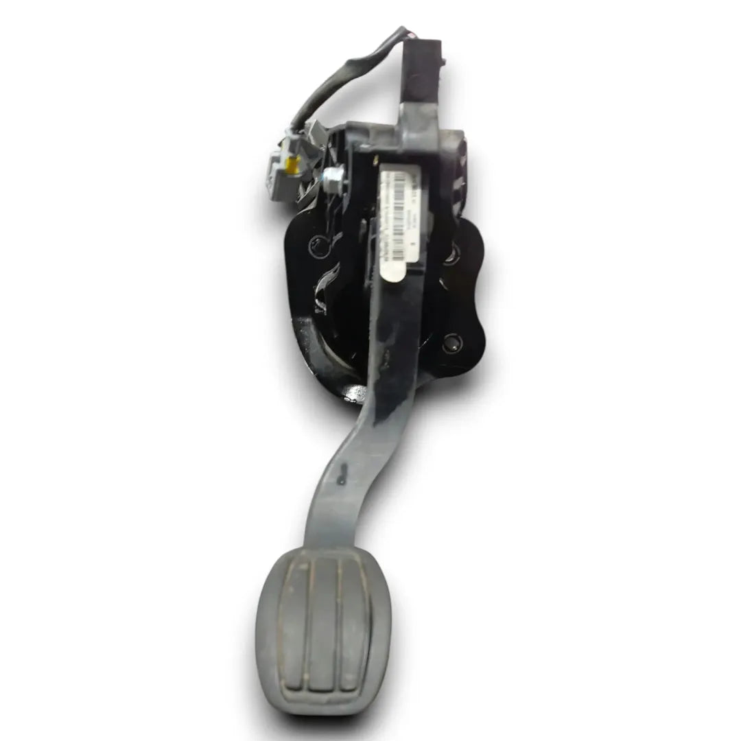 Pedale della frizione Peugeot Expert Furgone 4ª Serie dal 2016 OEM 9820339980