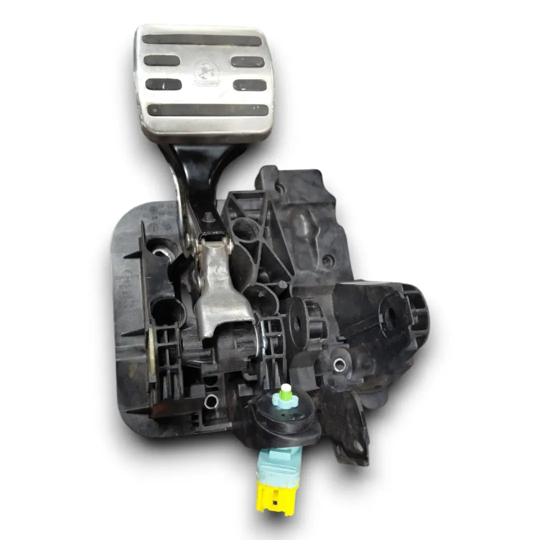 Pedale del freno Abarth 595 85 OEM 51834358
