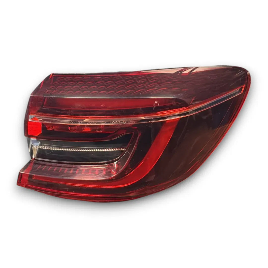 Fanale posteriore esterno destro Renault Clio 5ª Serie 2019–2024 OEM 265509761R