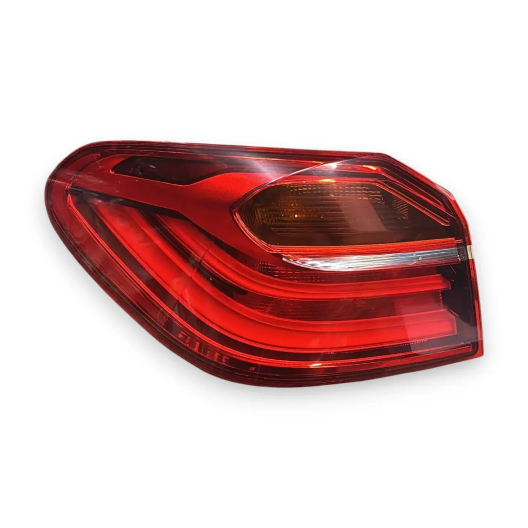 Fanale posteriore esterno sinistro BMW X4 F26 OEM 63217331279
