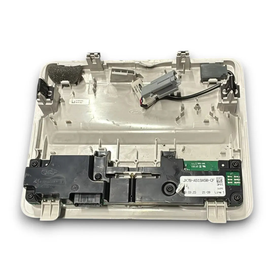 Dettaglio Luce cortesia anteriore tetto Ford Fiesta CE1 OEM 2407738 - foto 2