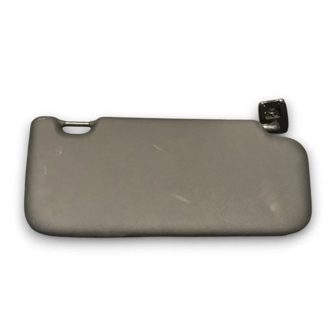 Dettaglio Aletta parasole sinistra anteriore Ford Puma CF7 OEM 2434916 - foto 2