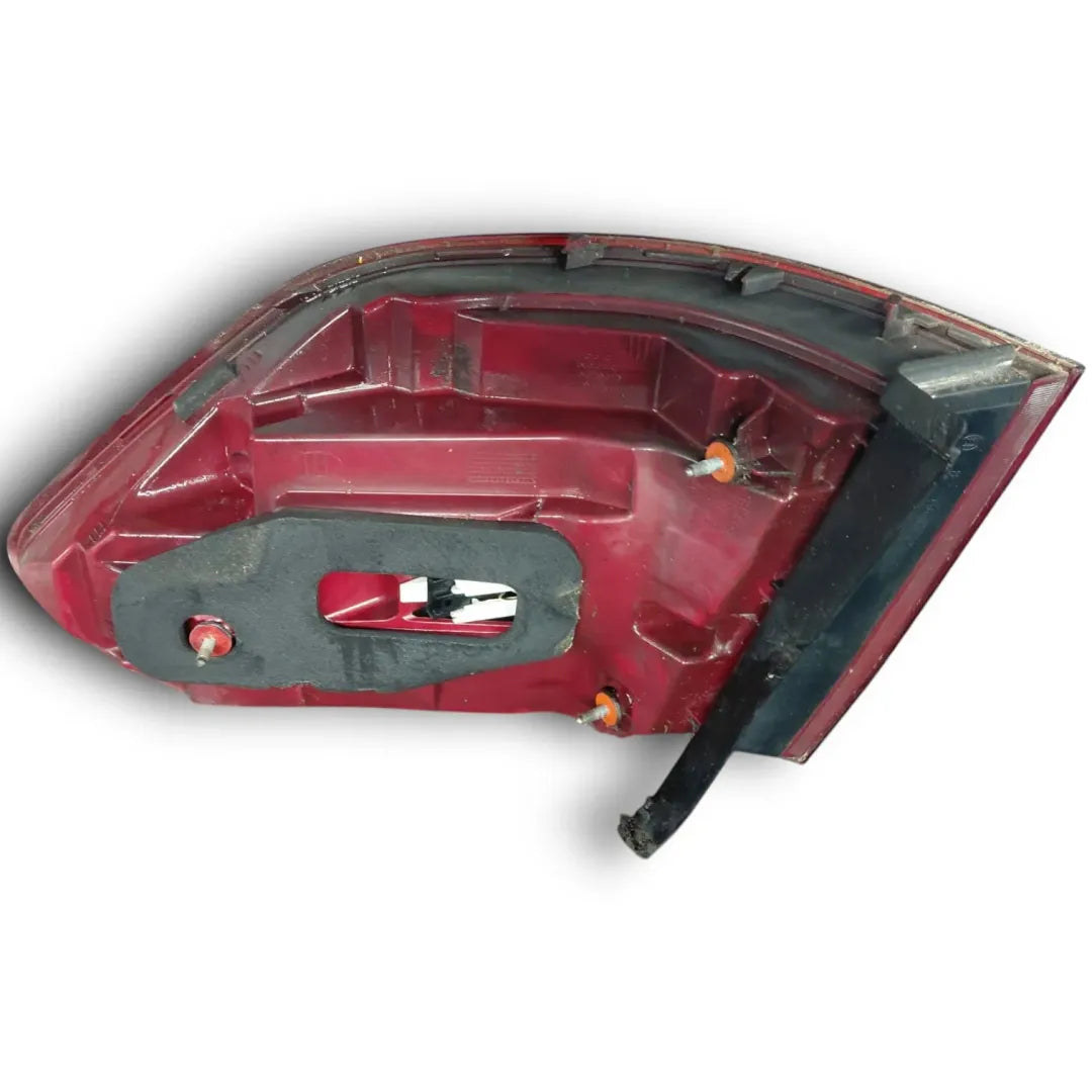 Dettaglio Fanale posteriore sinistro Mercedes-Benz Classe E W/S212 dal 2009 cod. A046318 - foto 2