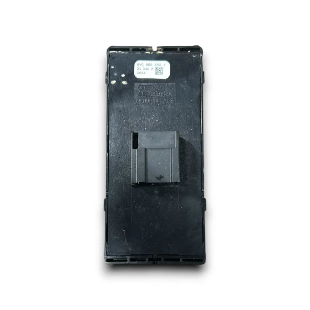 Dettaglio Blocco comandi alzacristalli sinistro Audi A3 8V OEM 8V0959851E - foto 2